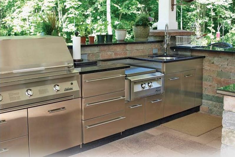 Luxury Stainless Steel Outdoor Kitchens